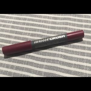 BNIB Vasanti Matte Crush - Berry First Kiss